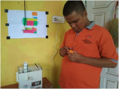 Keterampilan Membuat Jus