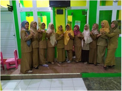 Kepala Sekolah dan Majelis Guru