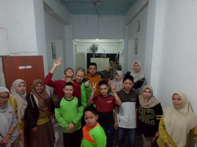 Pembelajaran Digital dengan Teknologi IFP/Smartboard