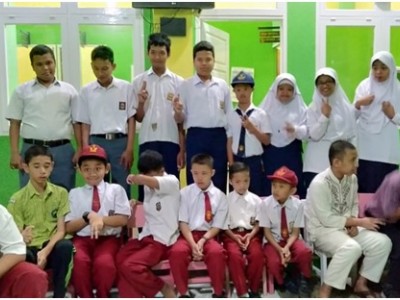 Para Guru dan Siswa SLB Autisma YPPA Solok