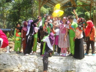 Outing Class di Padang Panjang pada Januari 2015